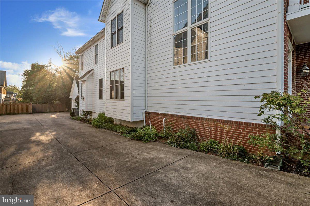 1522 Cedar AVENUE