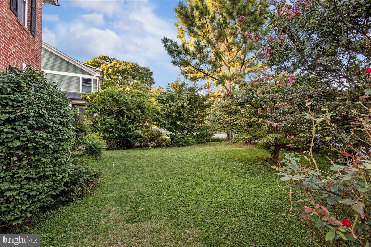 1522 Cedar AVENUE