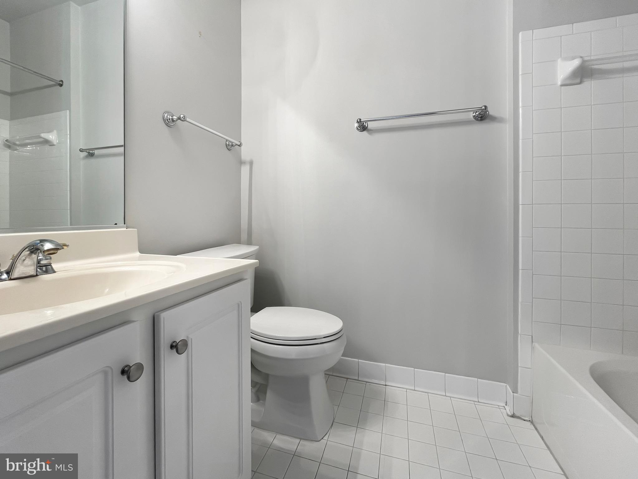 12190 Abington Hall PLACE Unit: 206