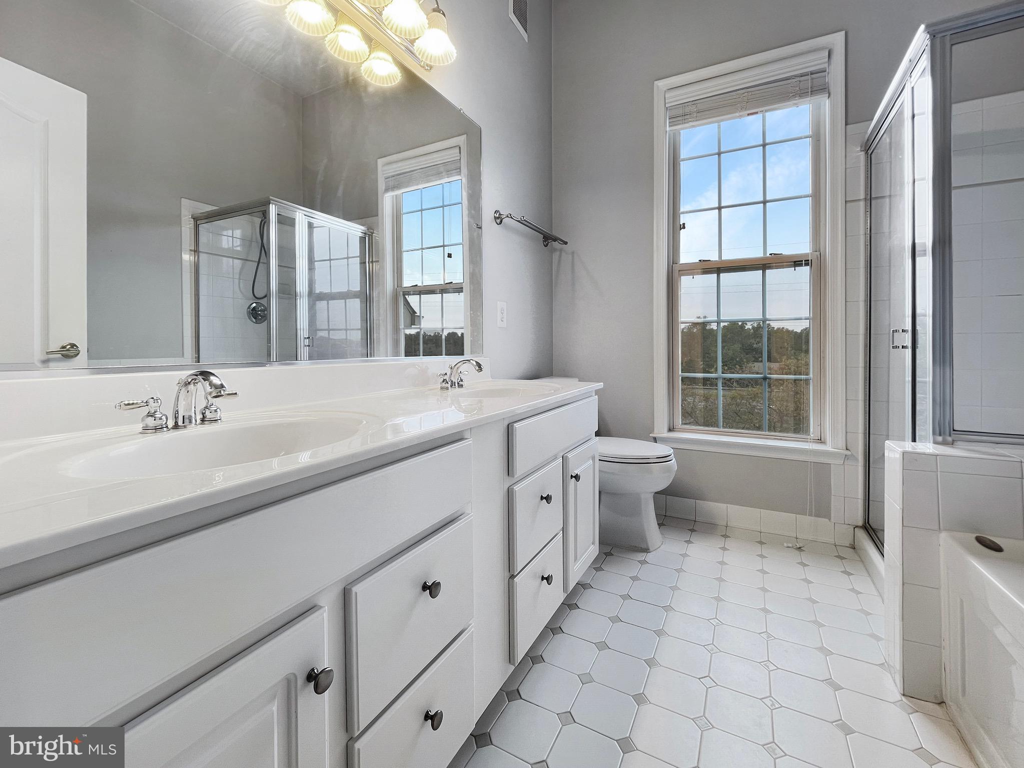 12190 Abington Hall PLACE Unit: 206
