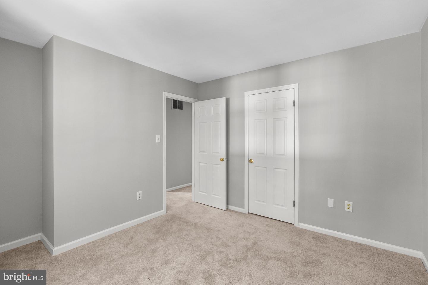 10231 Marshall Pond ROAD