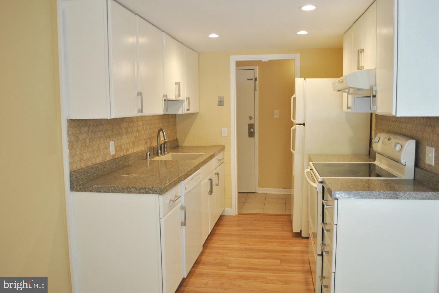 11637 Stoneview SQUARE Unit: 11C