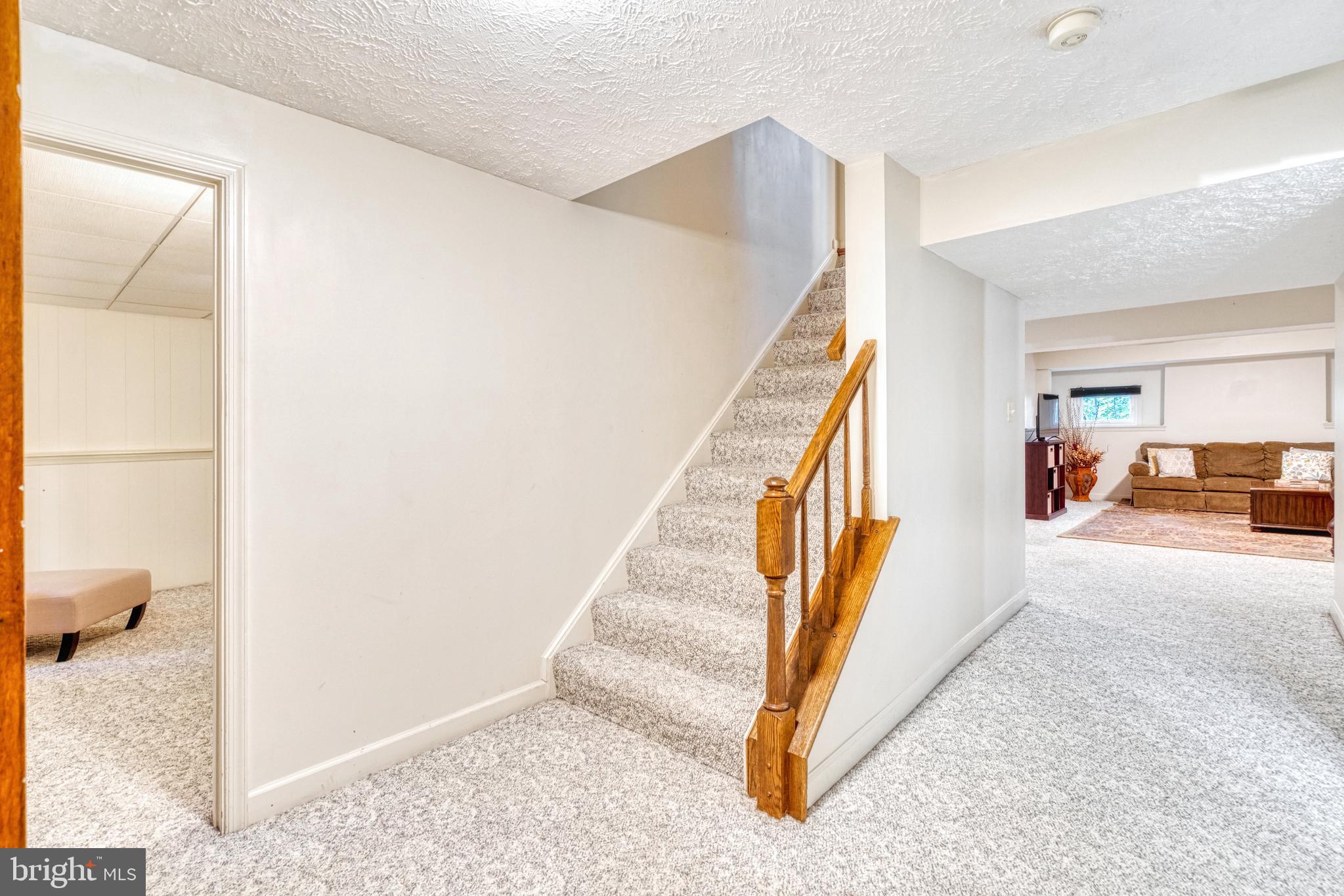 15365 Worth COURT