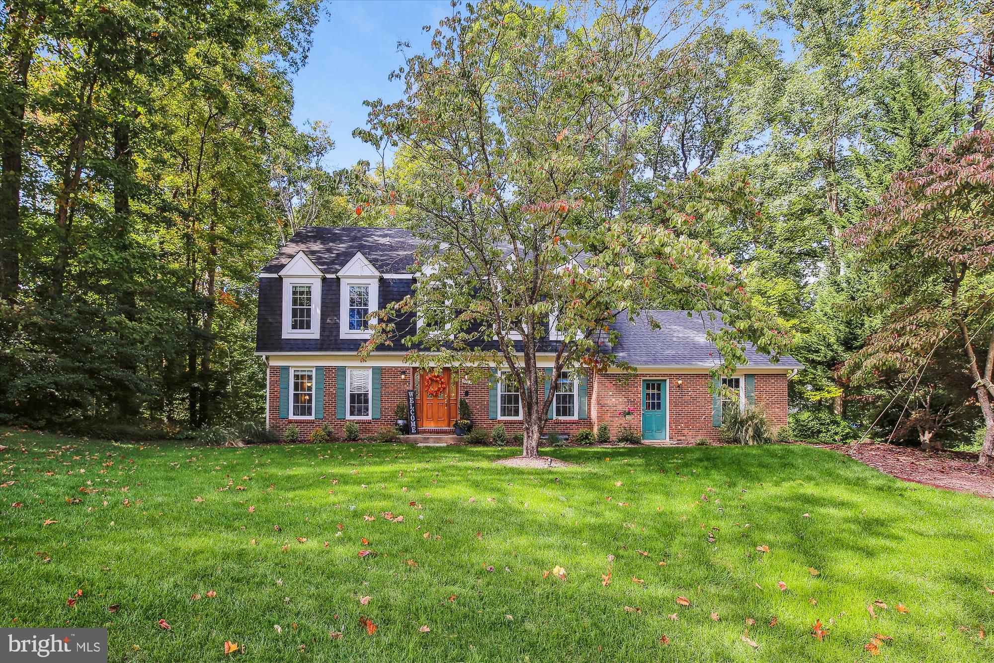 9207 MacSwain PLACE