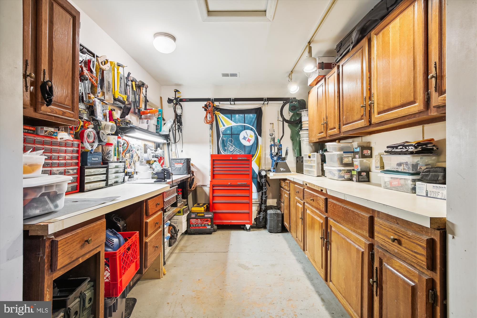 9207 MacSwain PLACE