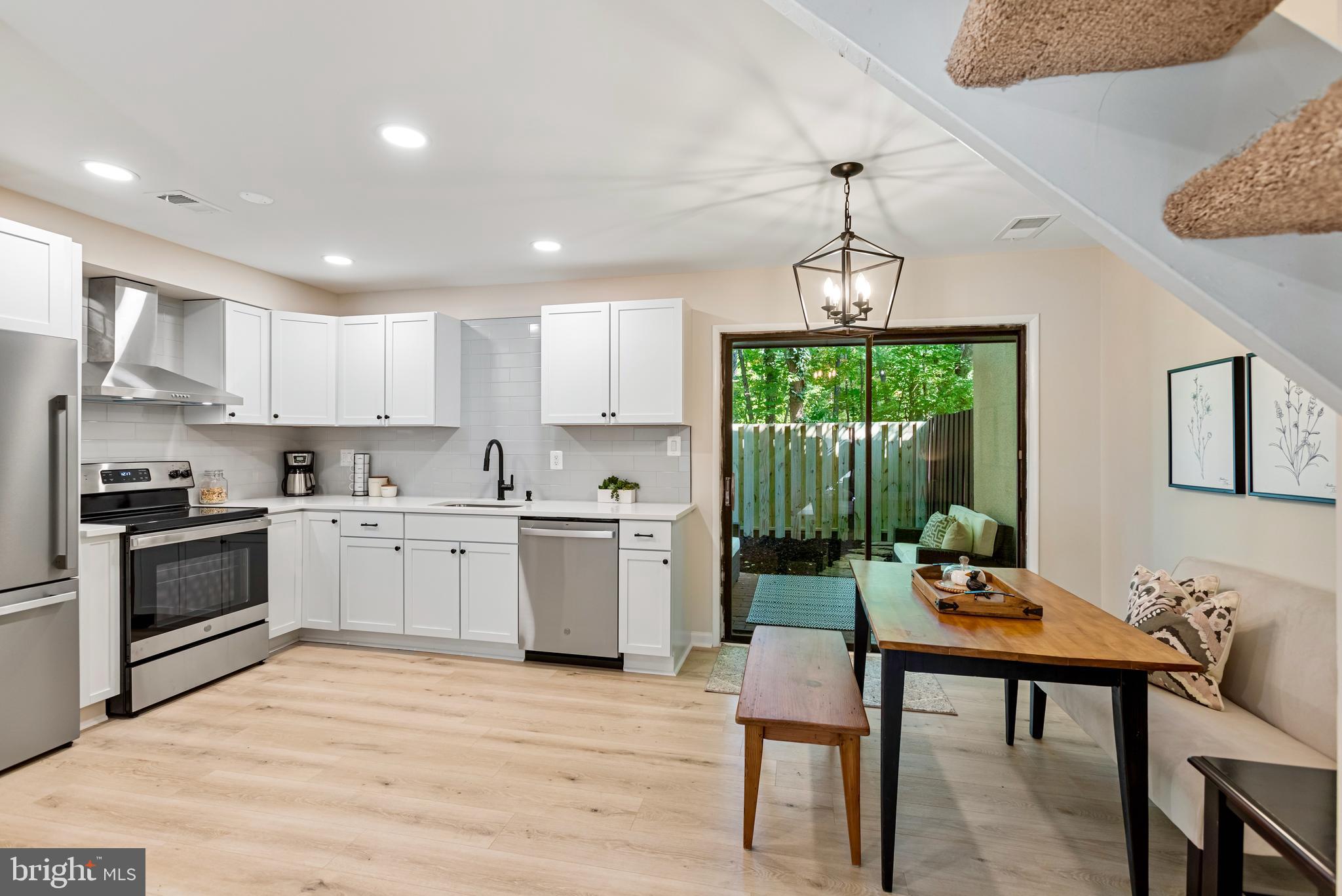 12124 Captiva COURT