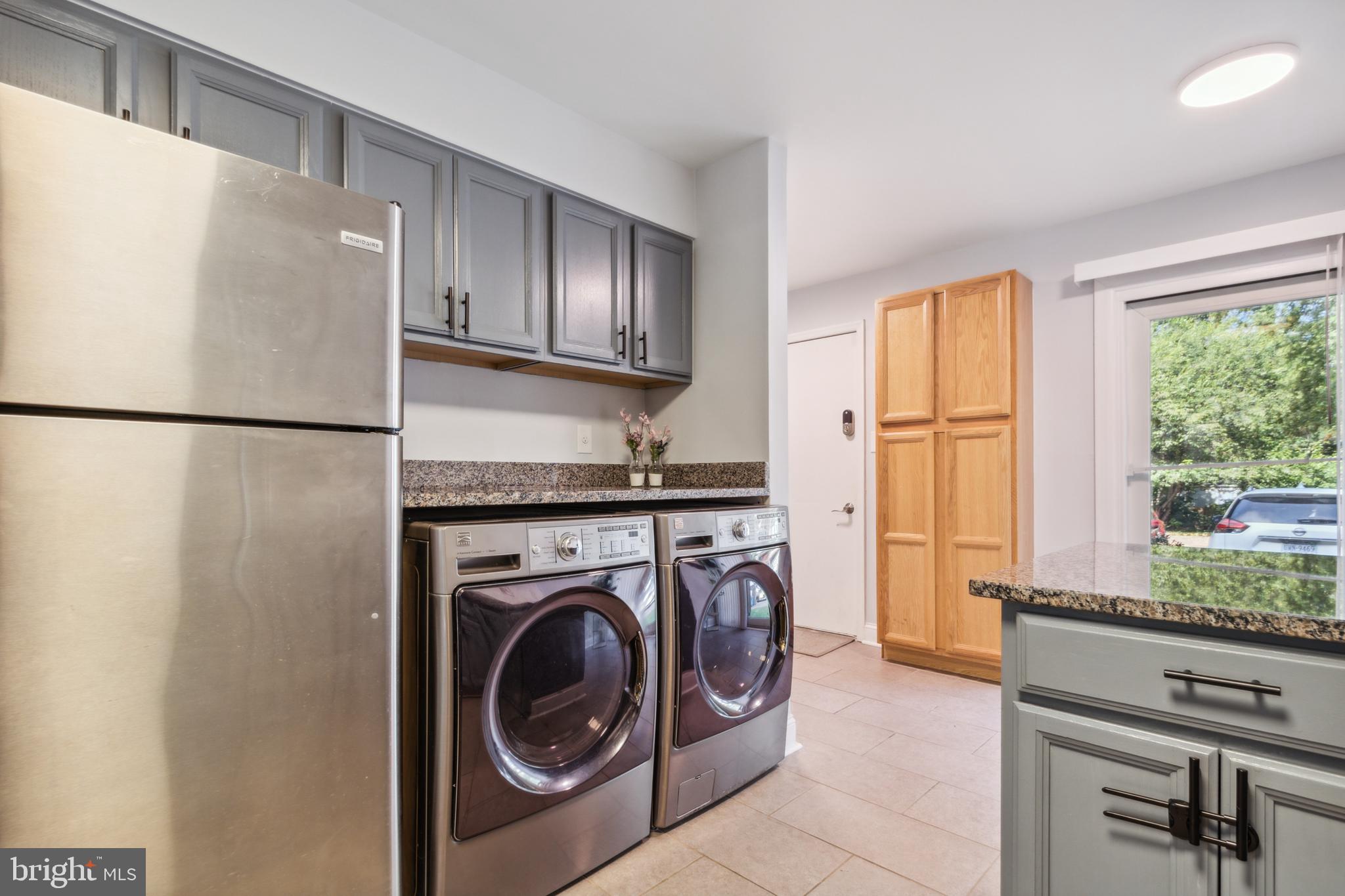2286 White Cornus LANE