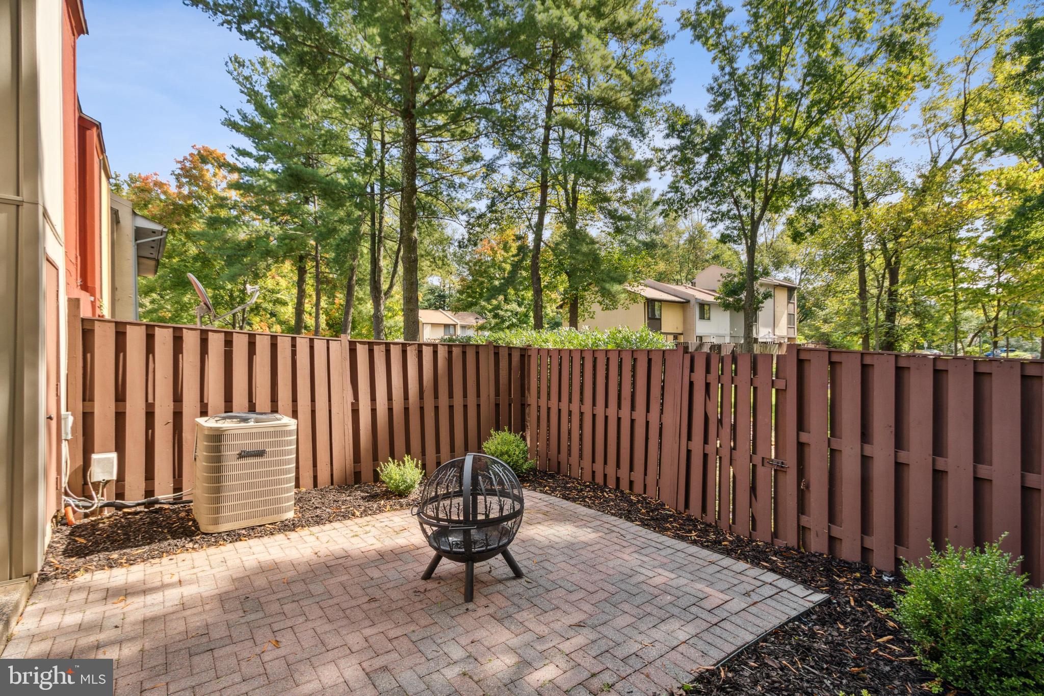 2286 White Cornus LANE