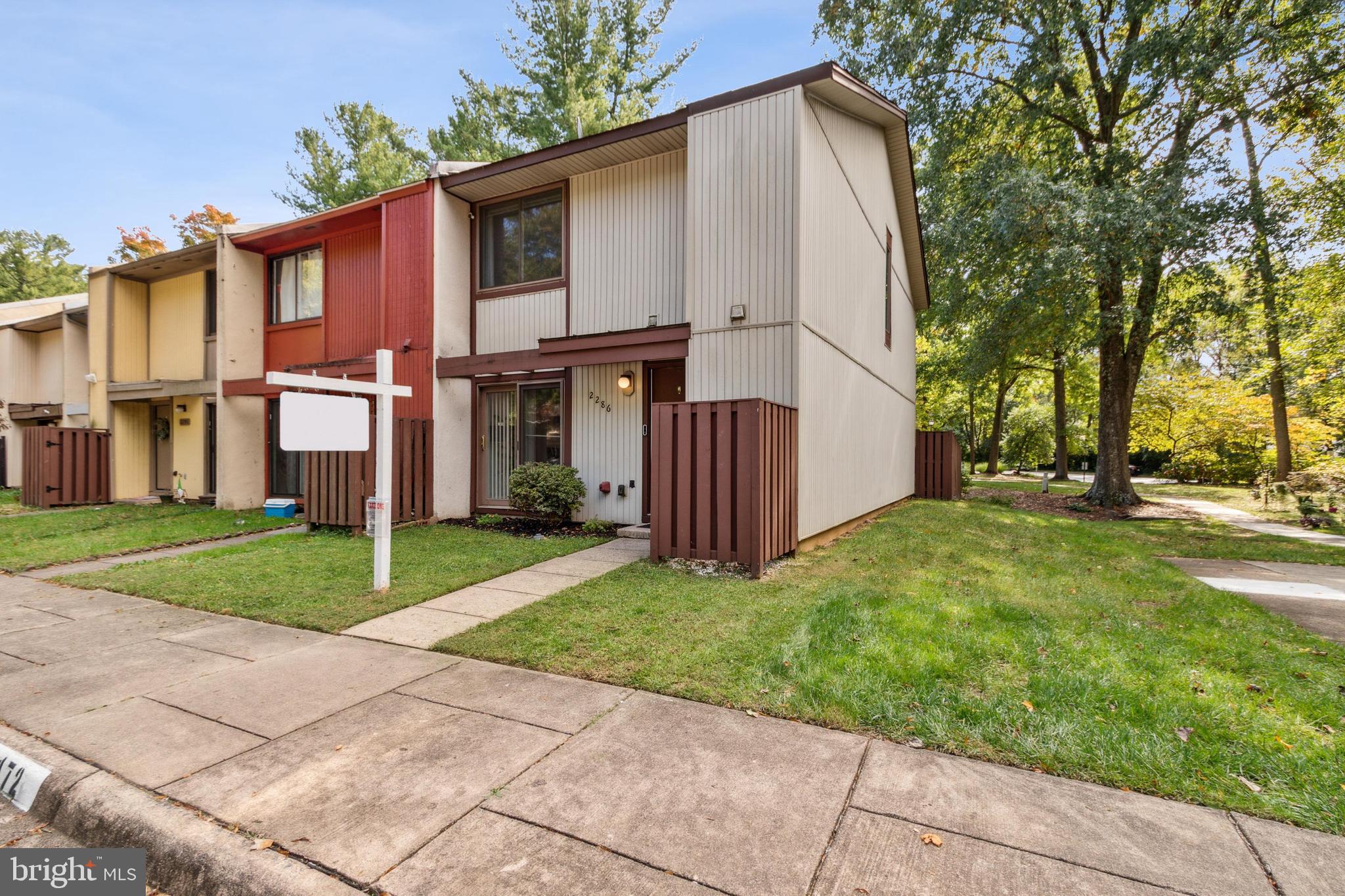 2286 White Cornus LANE