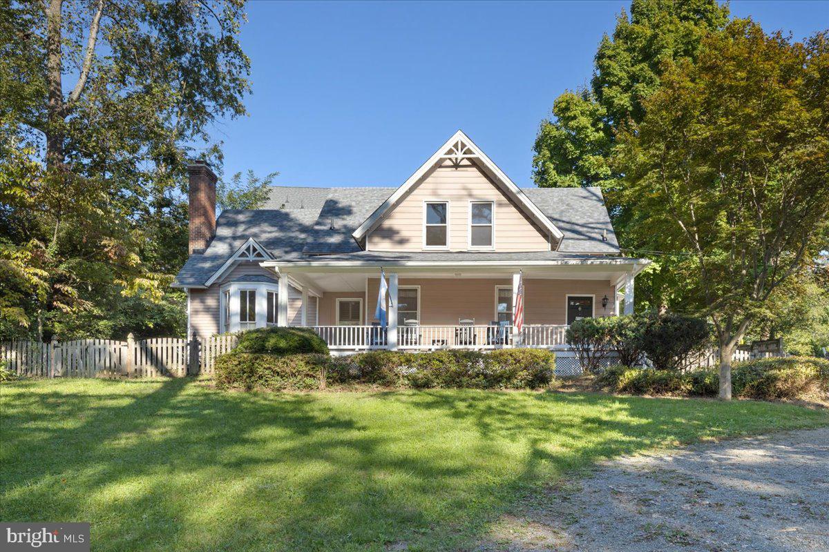 1100 Monroe STREET