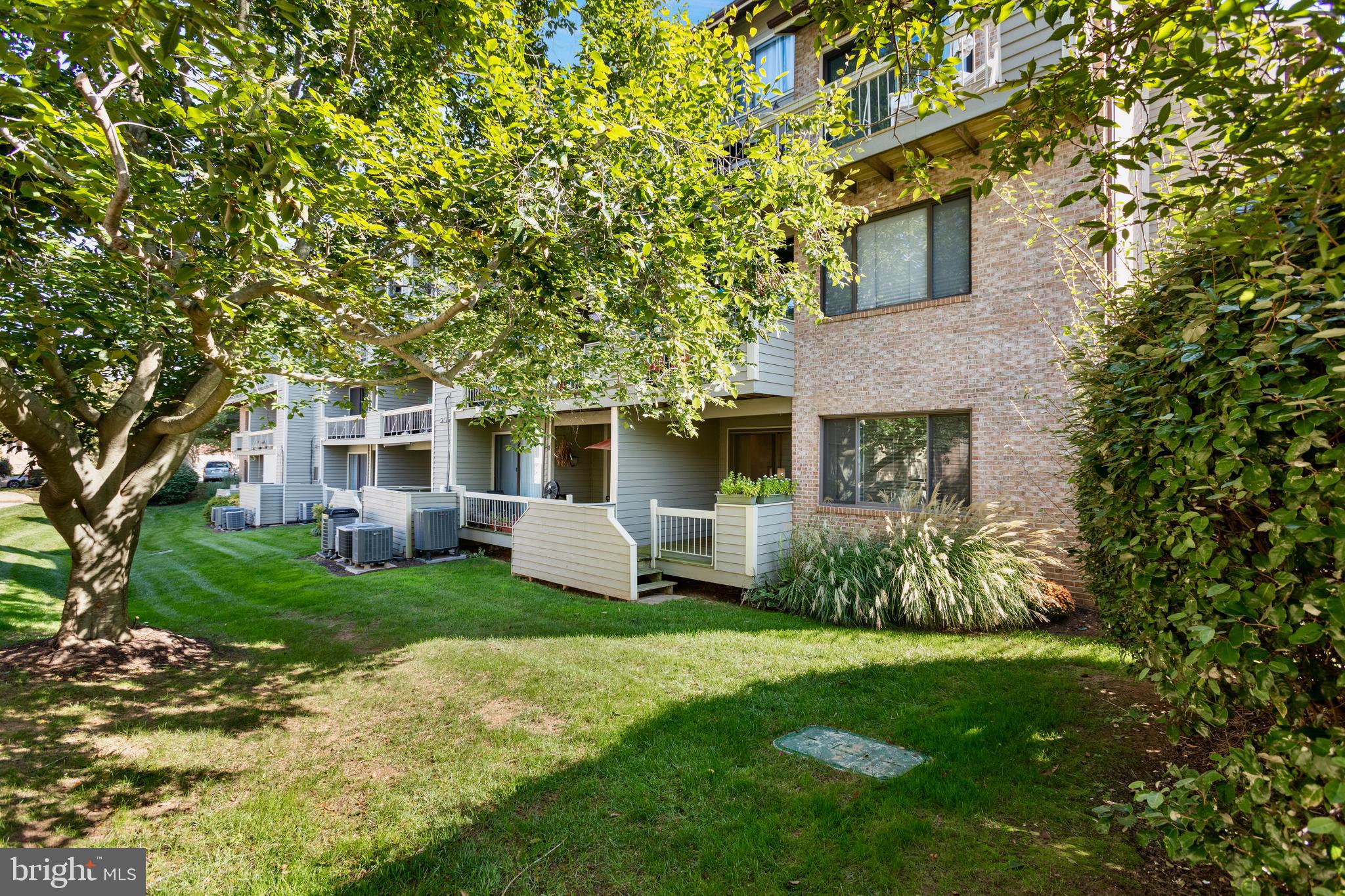 11196 Harbor COURT