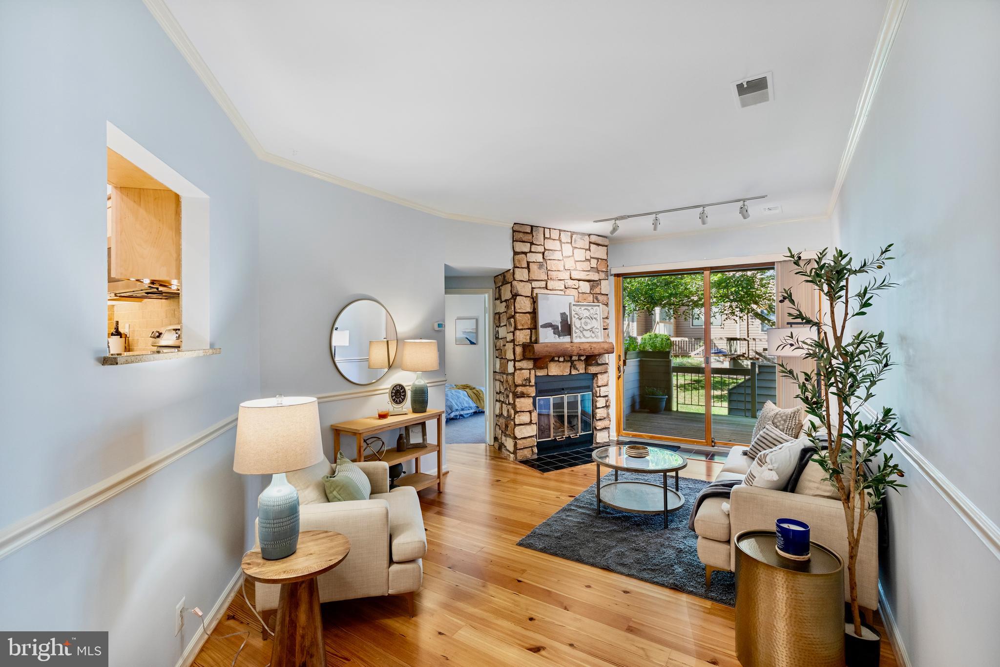 11196 Harbor COURT