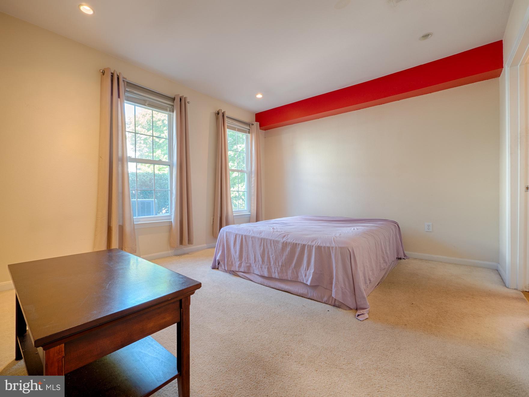 12854 Fair Briar LANE