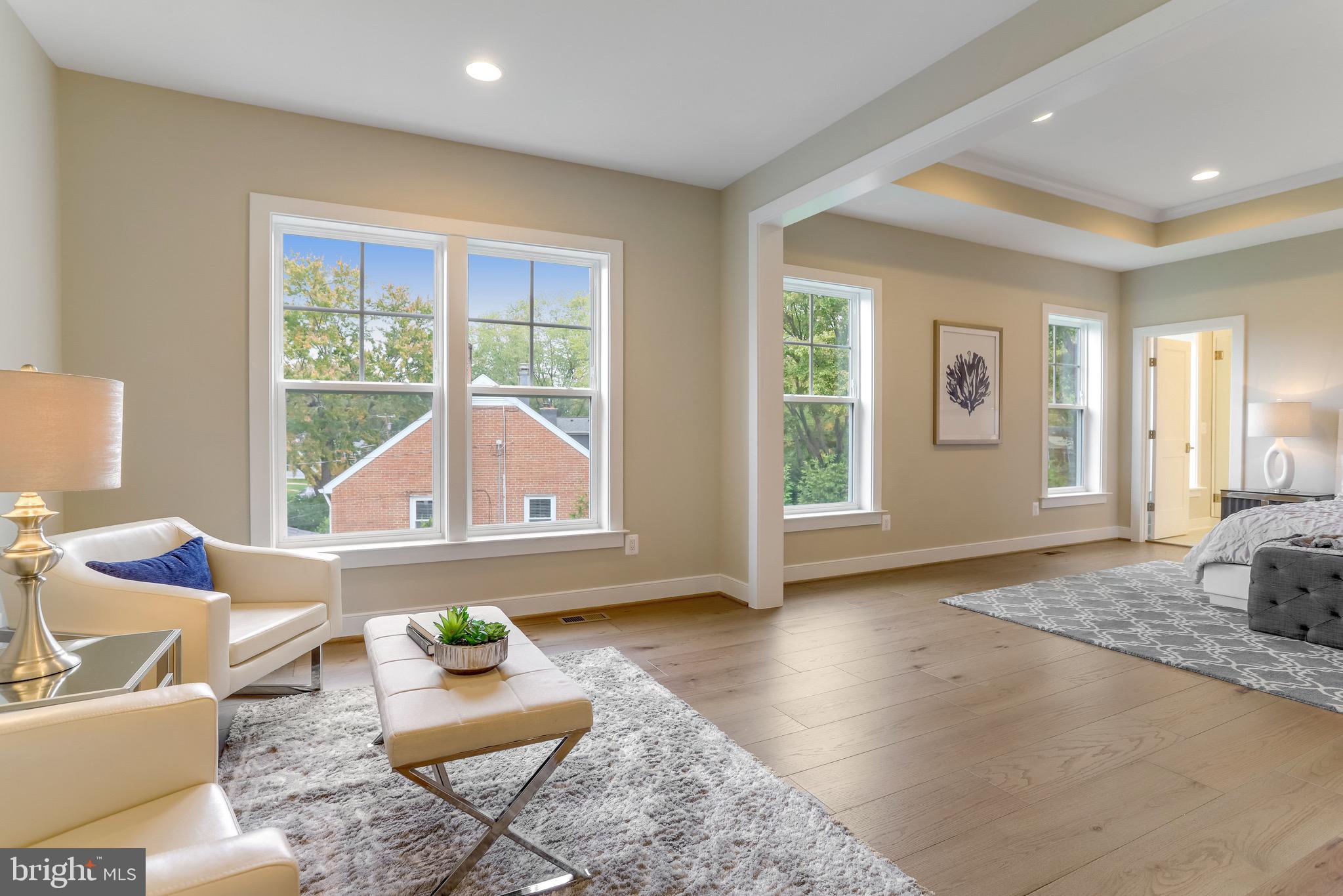 4001 Lee PLACE