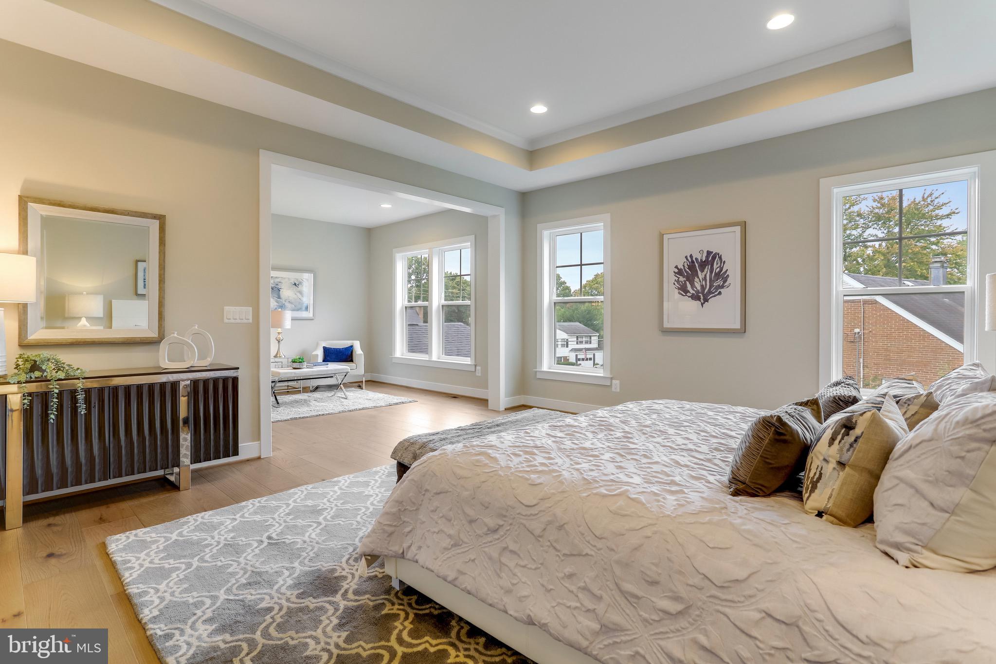 4001 Lee PLACE