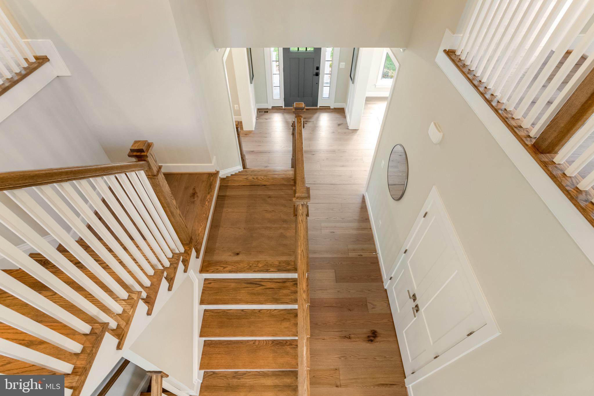 4001 Lee PLACE
