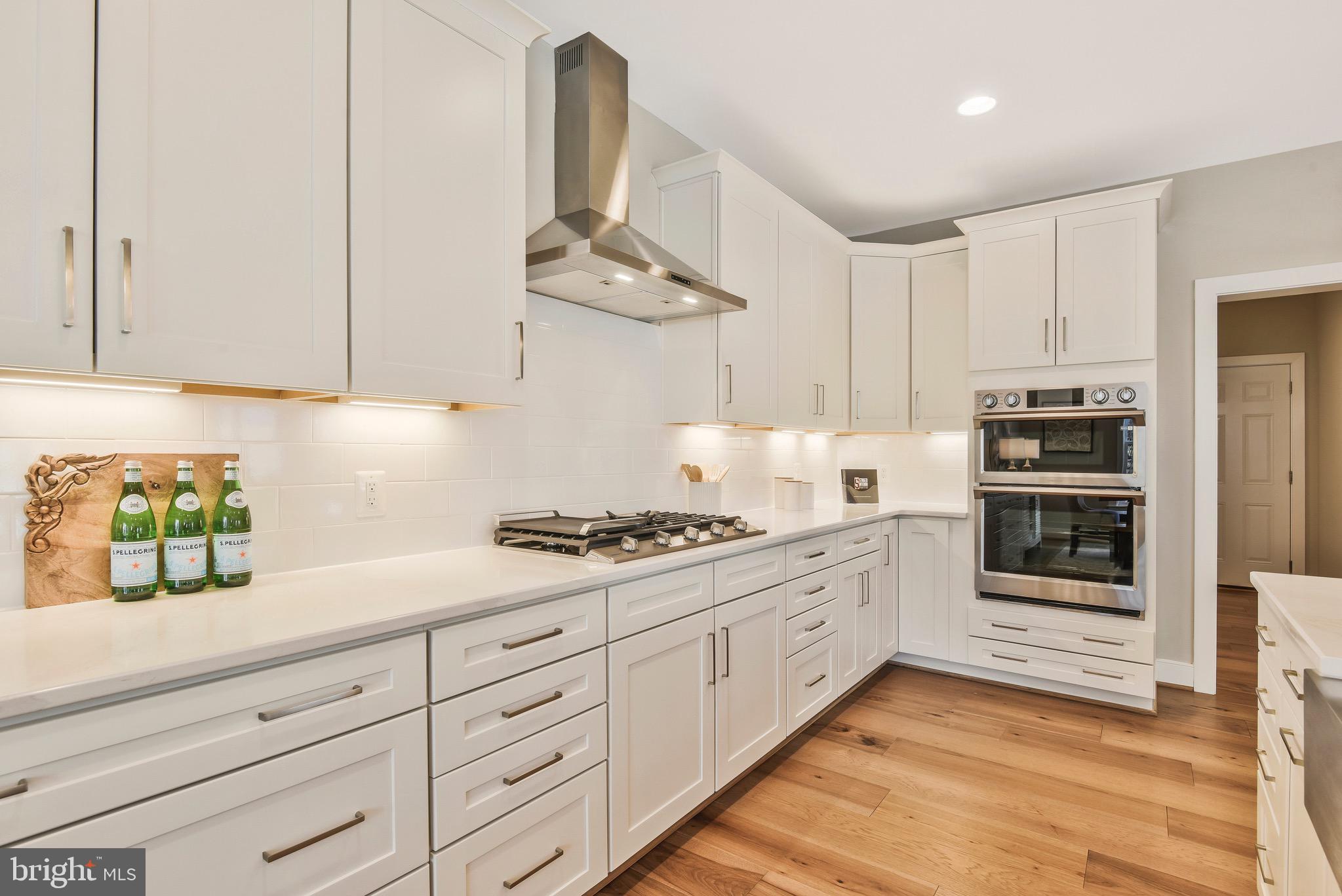 8517 Little River TURNPIKE