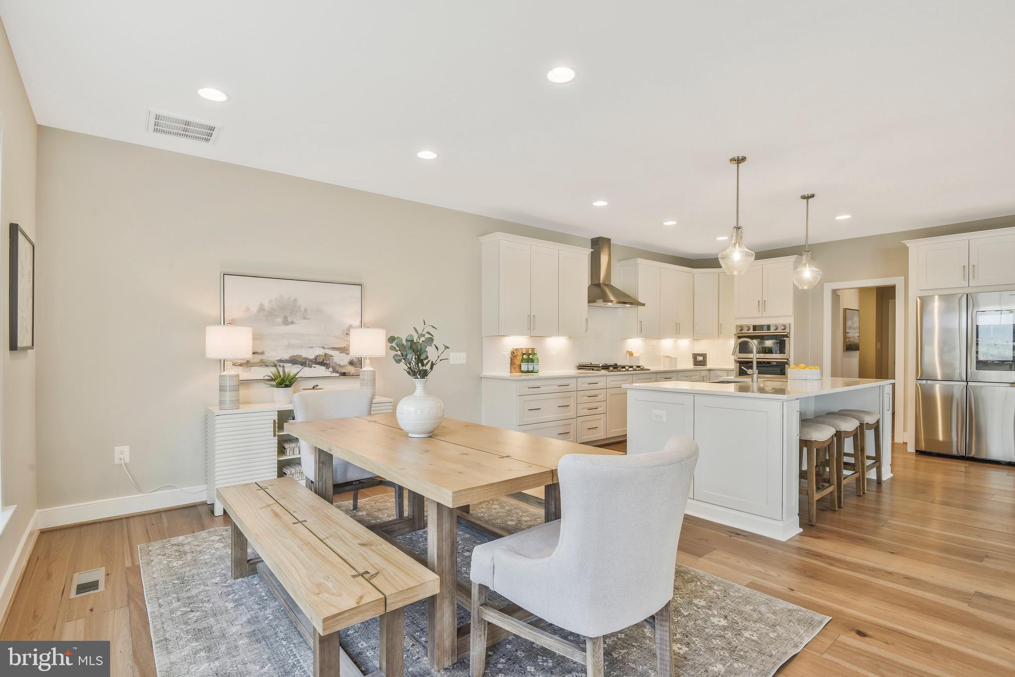8517 Little River TURNPIKE