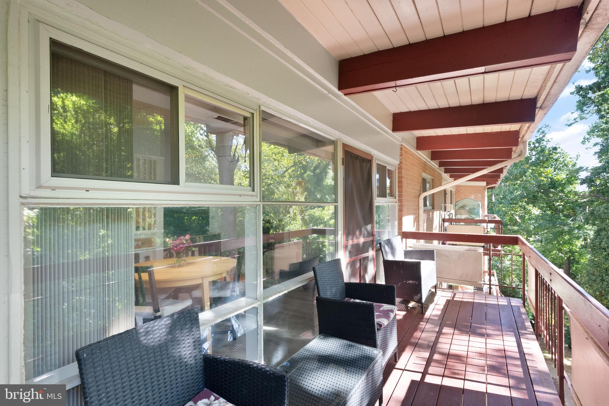 4235 Americana DRIVE Unit: 203