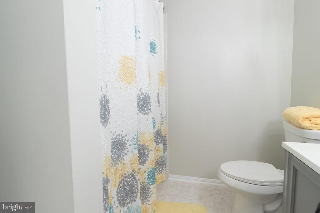 8234 Catbird CIRCLE Unit: 301