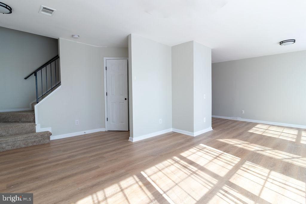 8234 Catbird CIRCLE Unit: 301