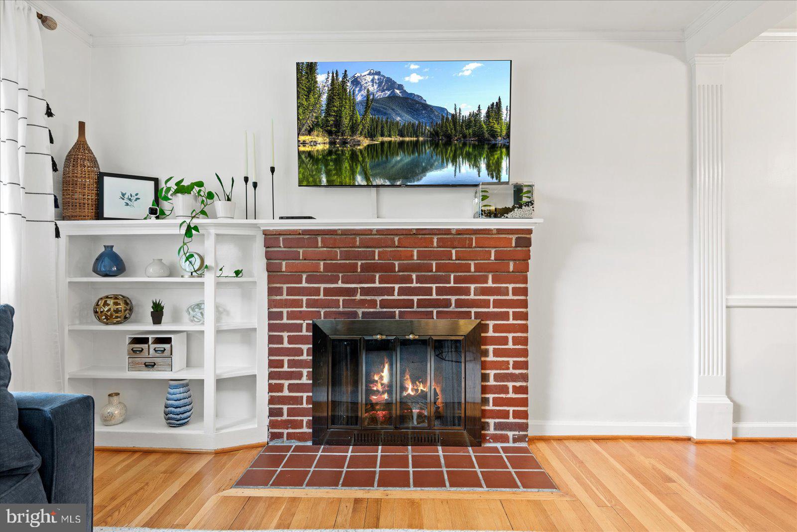 7010 Murray LANE