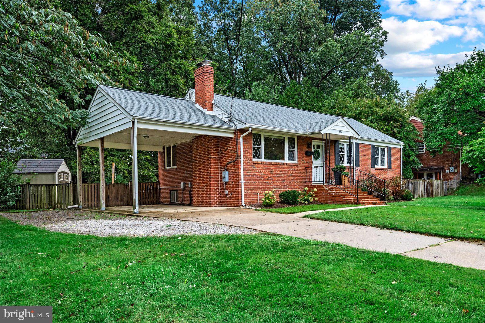 7010 Murray LANE