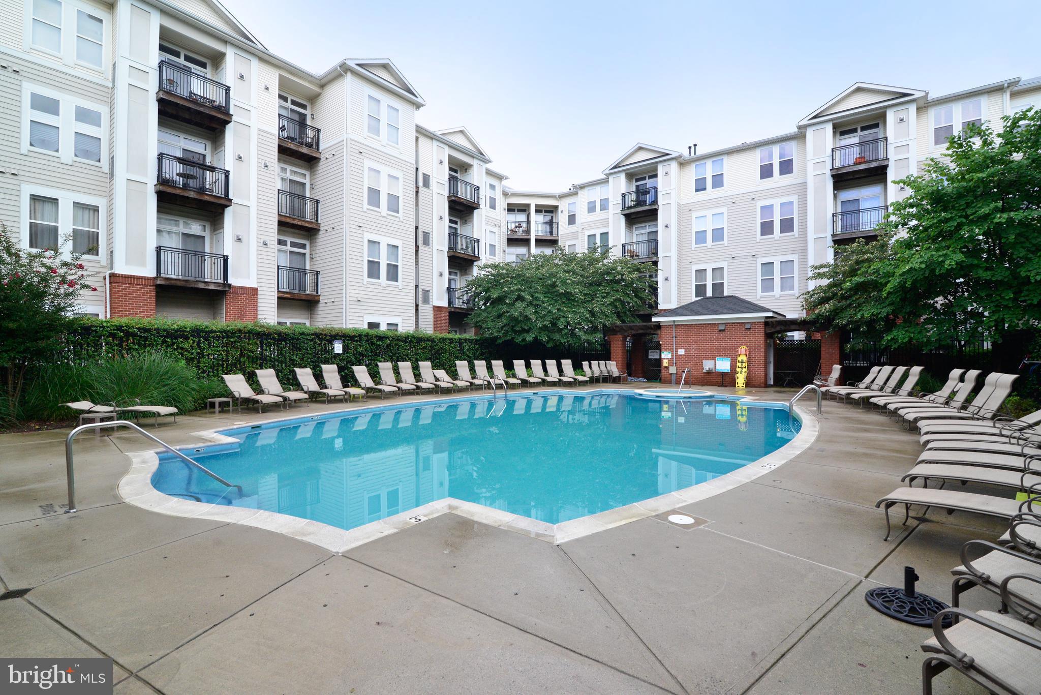2665 Prosperity AVENUE Unit: 332