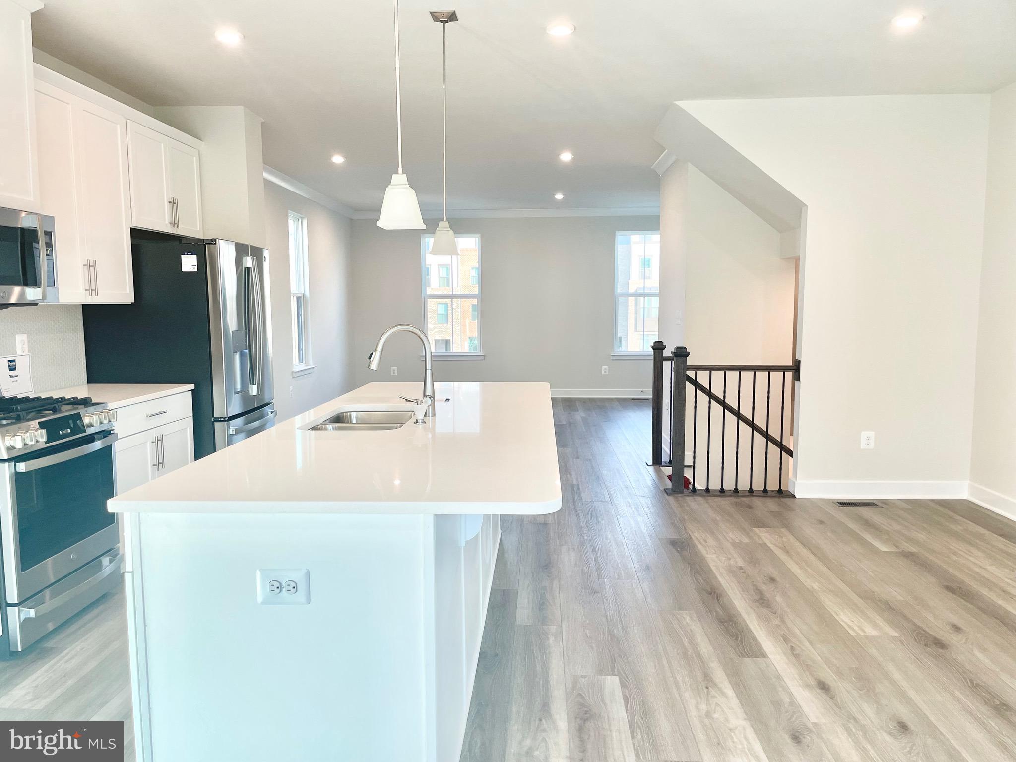 14048 Sunrise Valley DRIVE