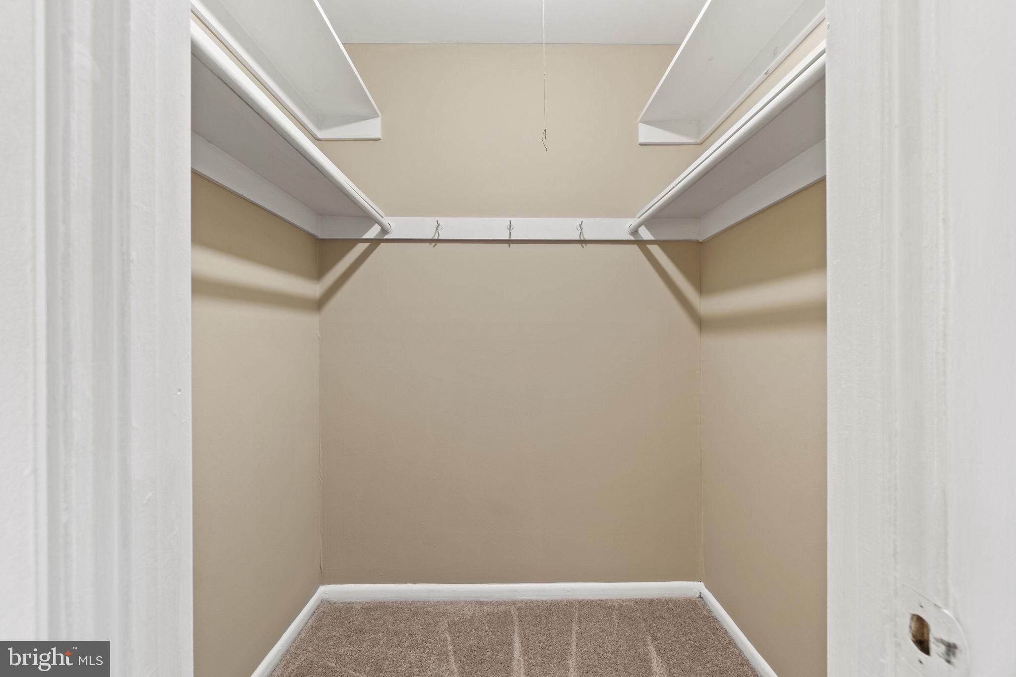 3310 Woodburn Village DRIVE Unit: 21