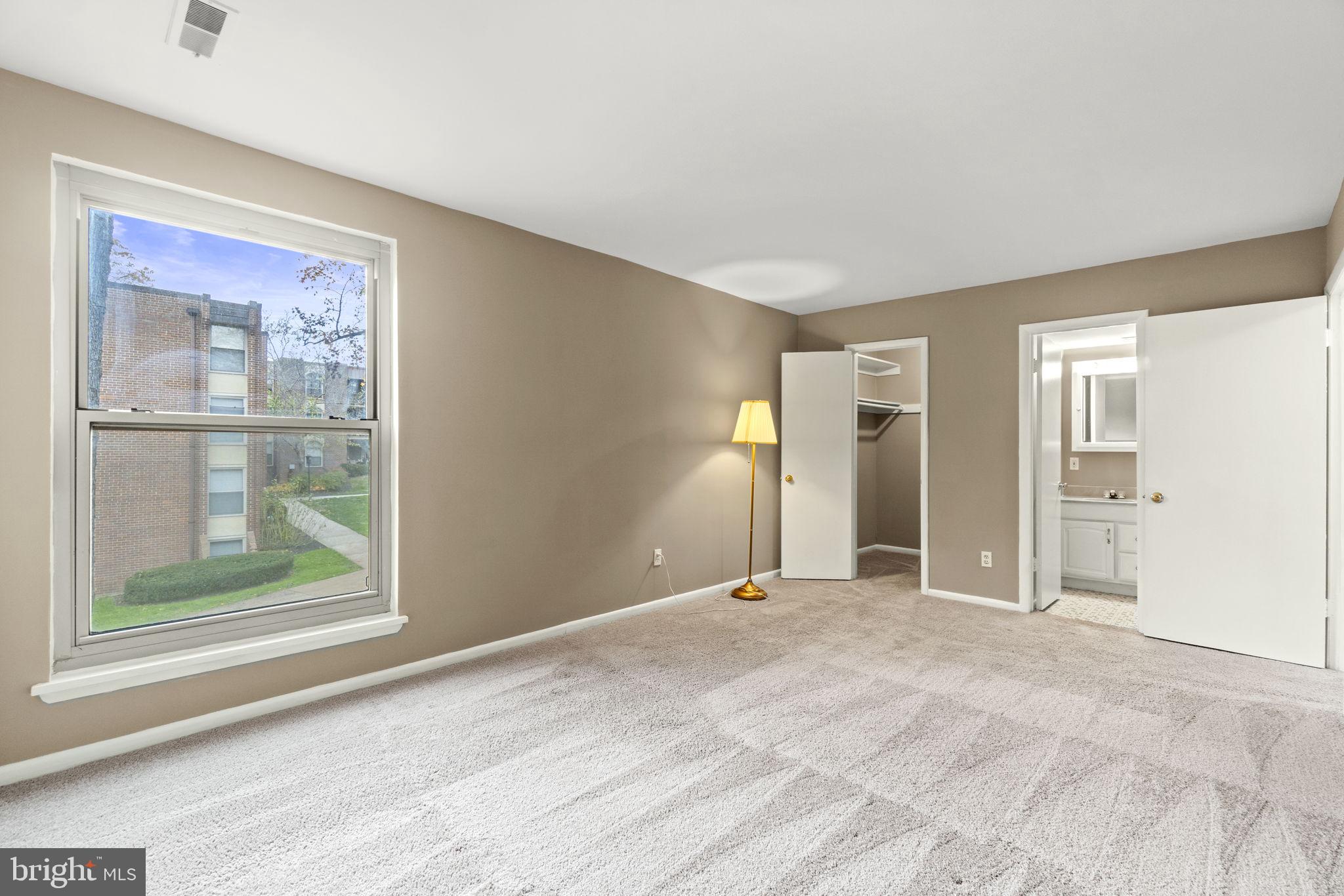 3310 Woodburn Village DRIVE Unit: 21