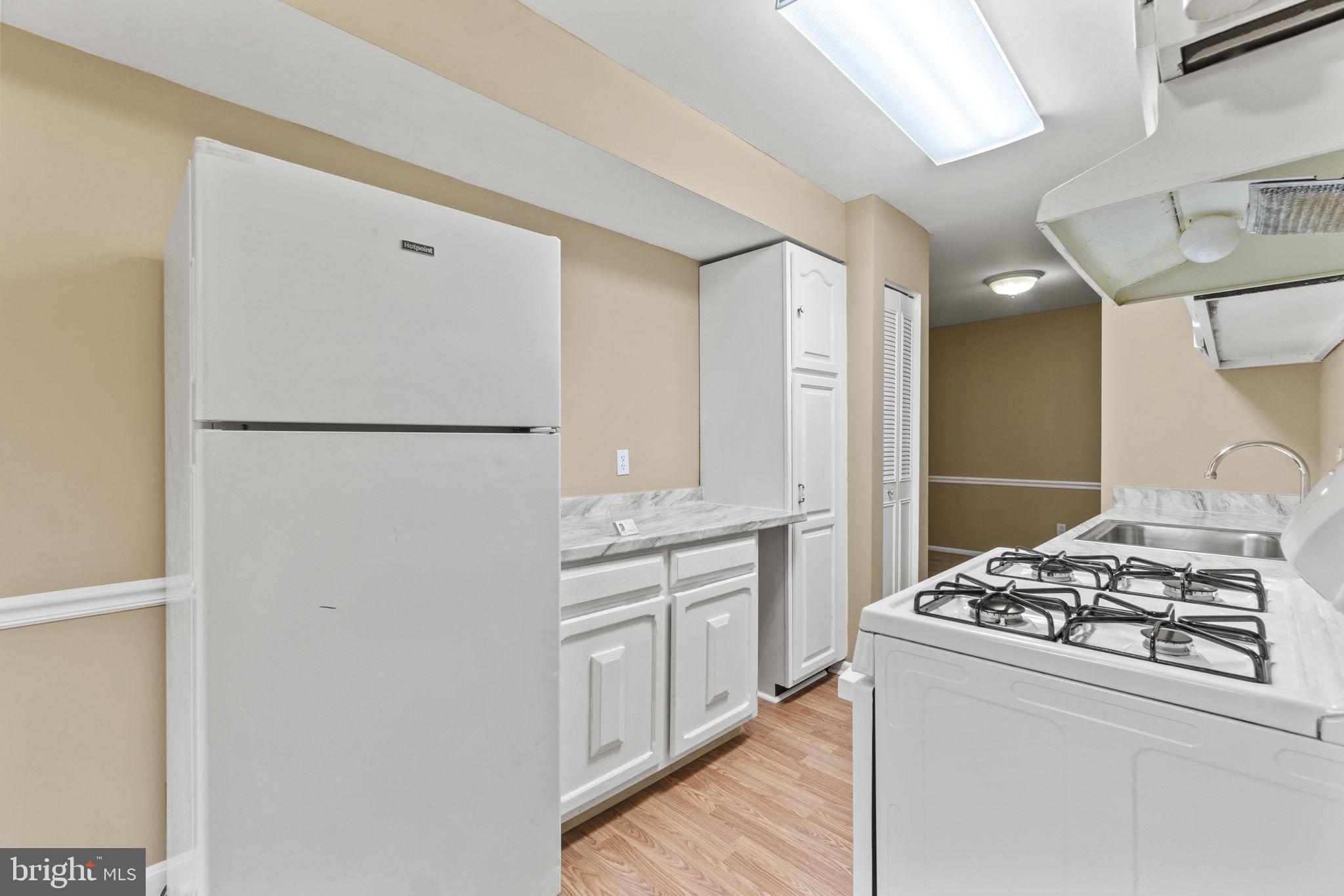 3310 Woodburn Village DRIVE Unit: 21