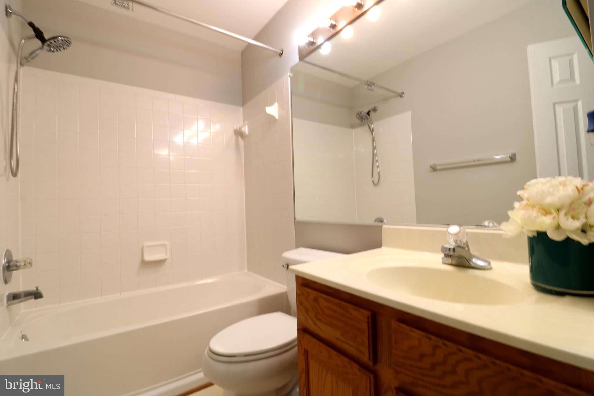 13394 Burrough Farm DRIVE