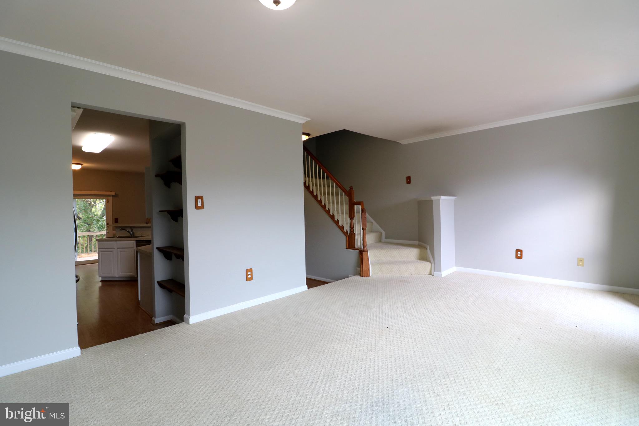 13394 Burrough Farm DRIVE