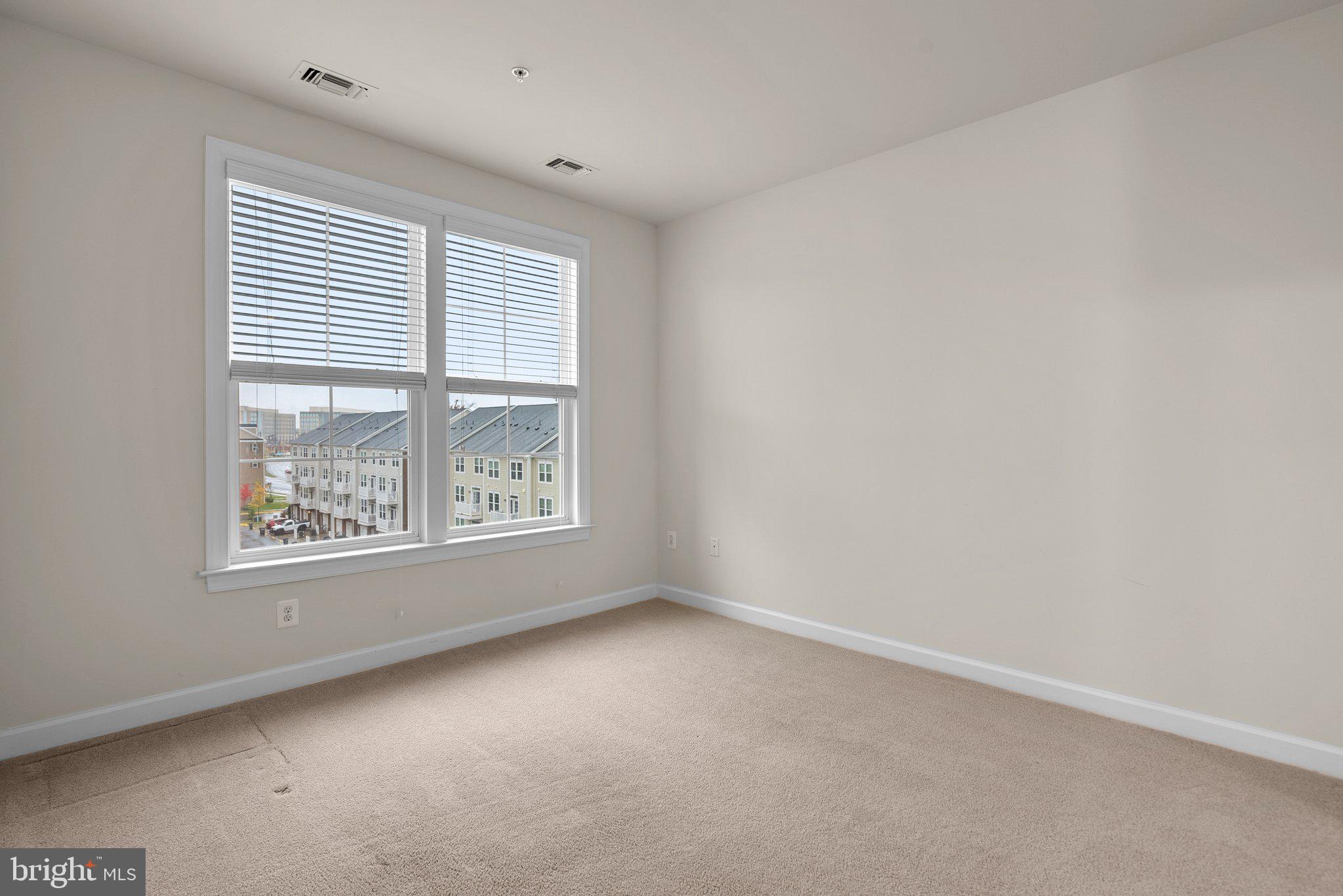 13723 Neil Armstrong AVENUE Unit: 507