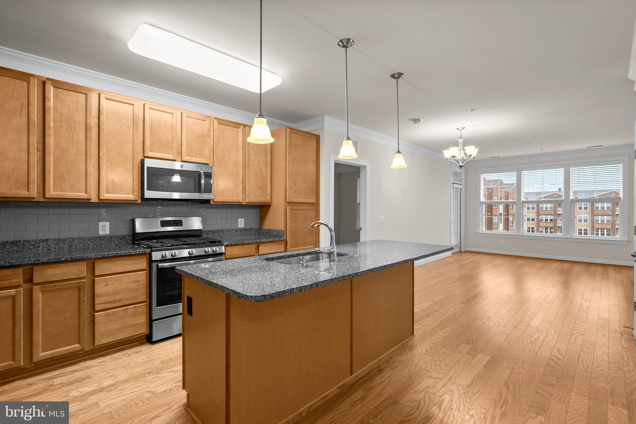 13723 Neil Armstrong AVENUE Unit: 507