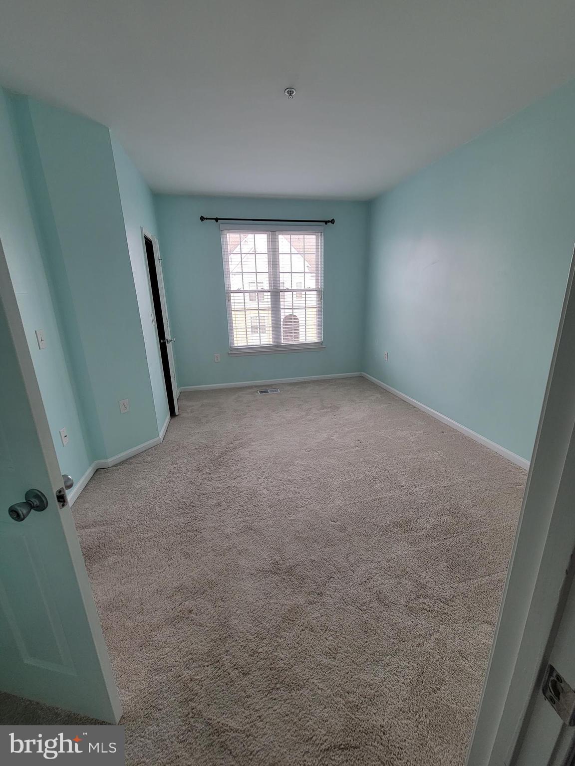 2109 Highcourt LANE Unit: 301