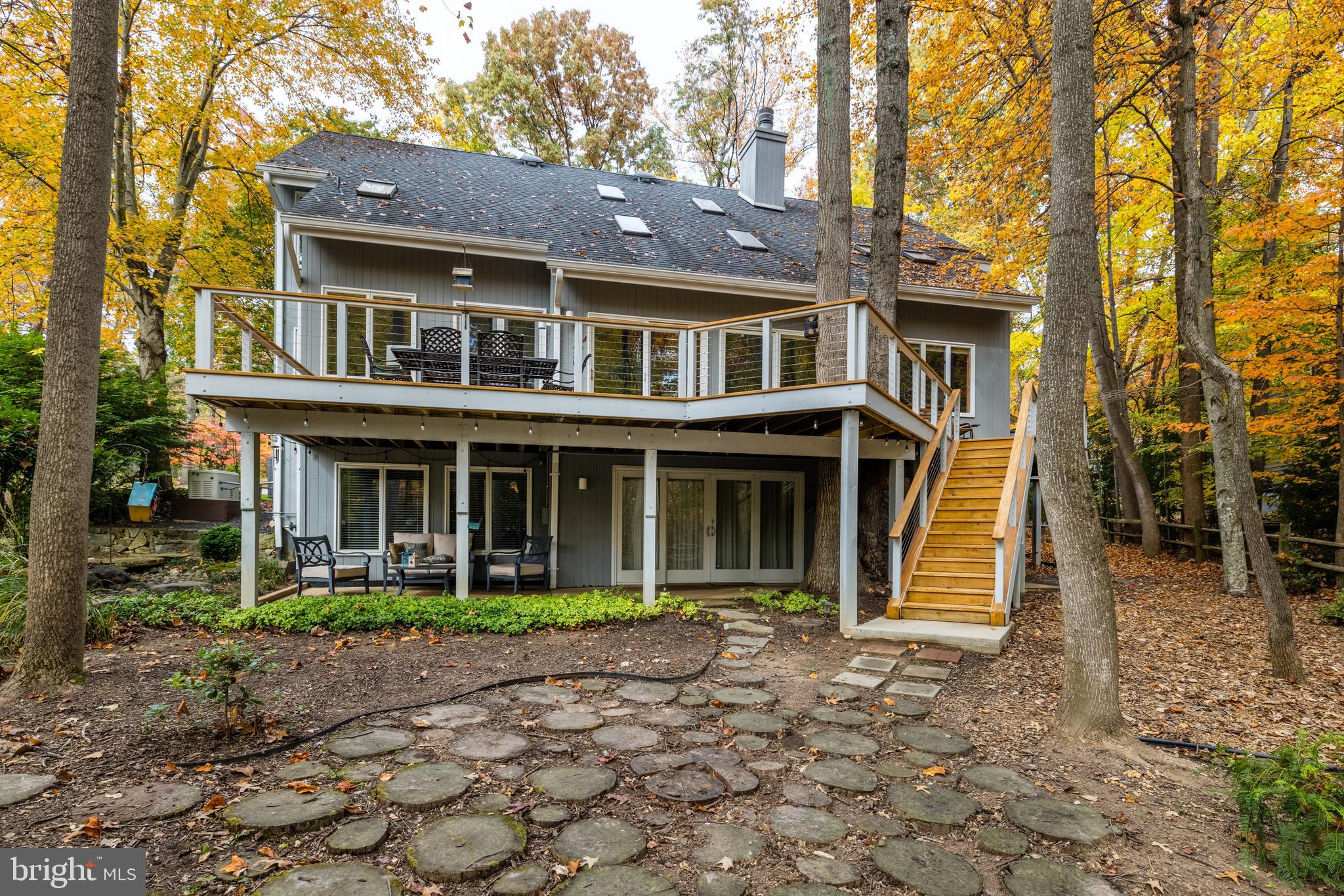 11903 Triple Crown ROAD