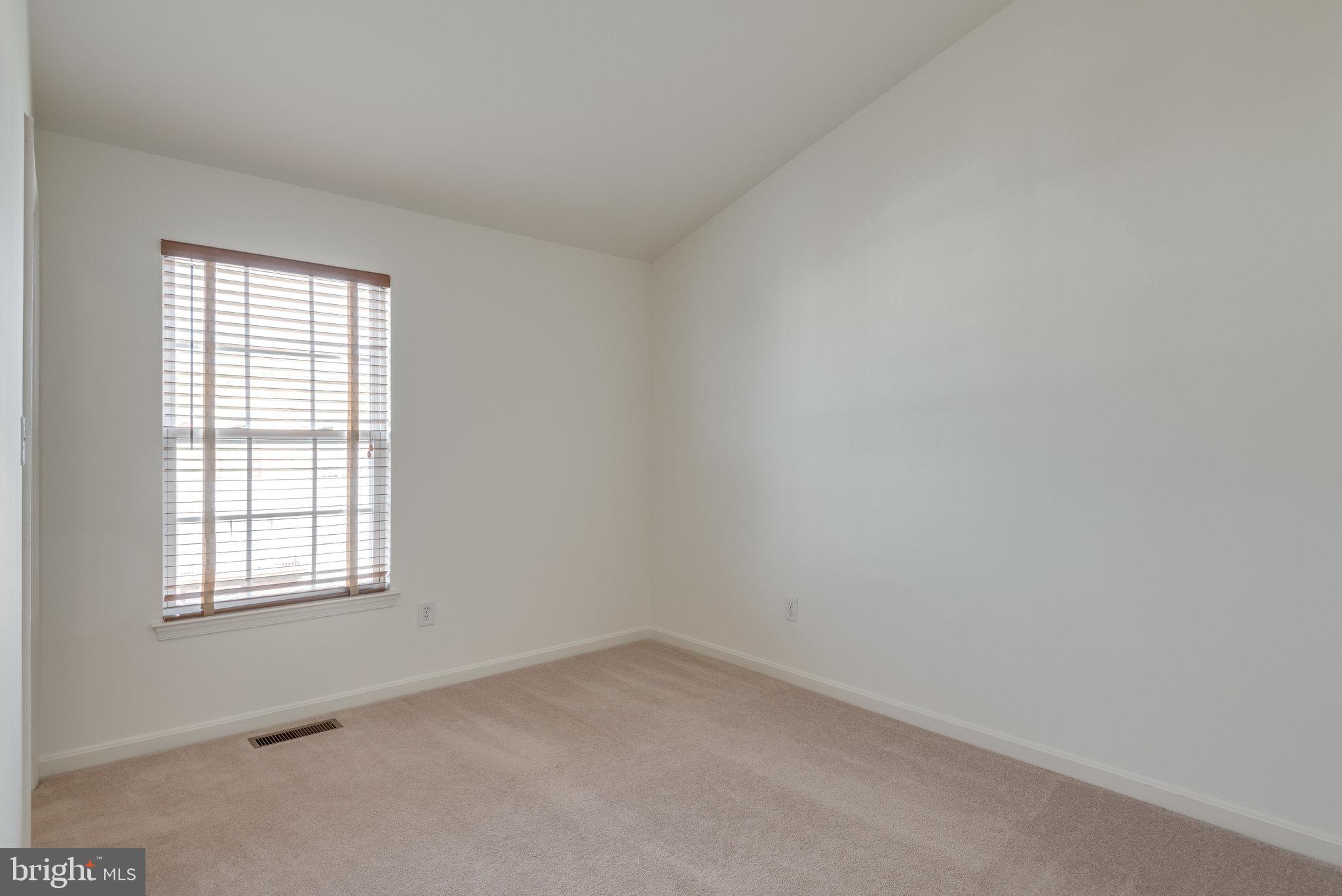 2489 Quick STREET Unit: 301