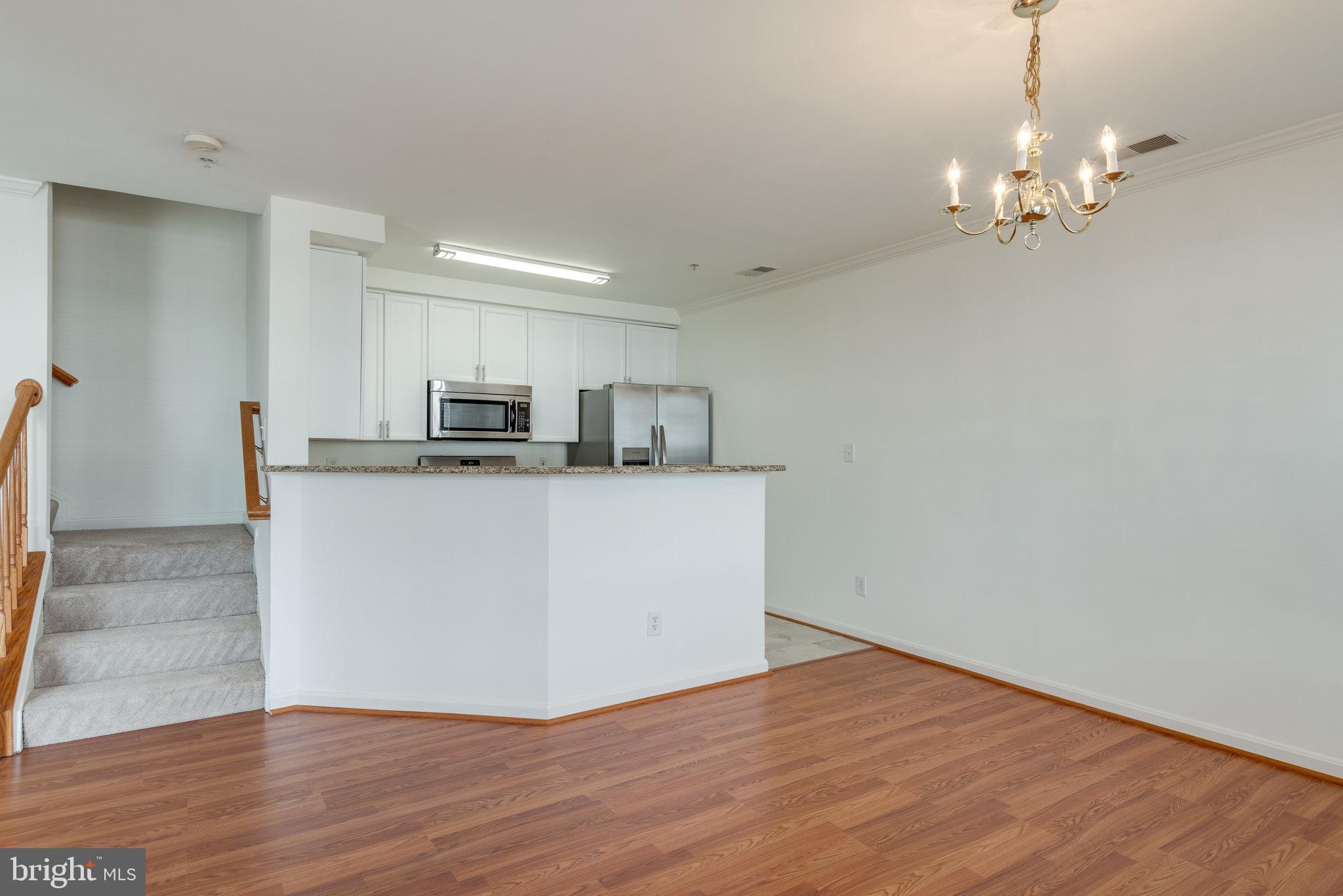 2489 Quick STREET Unit: 301