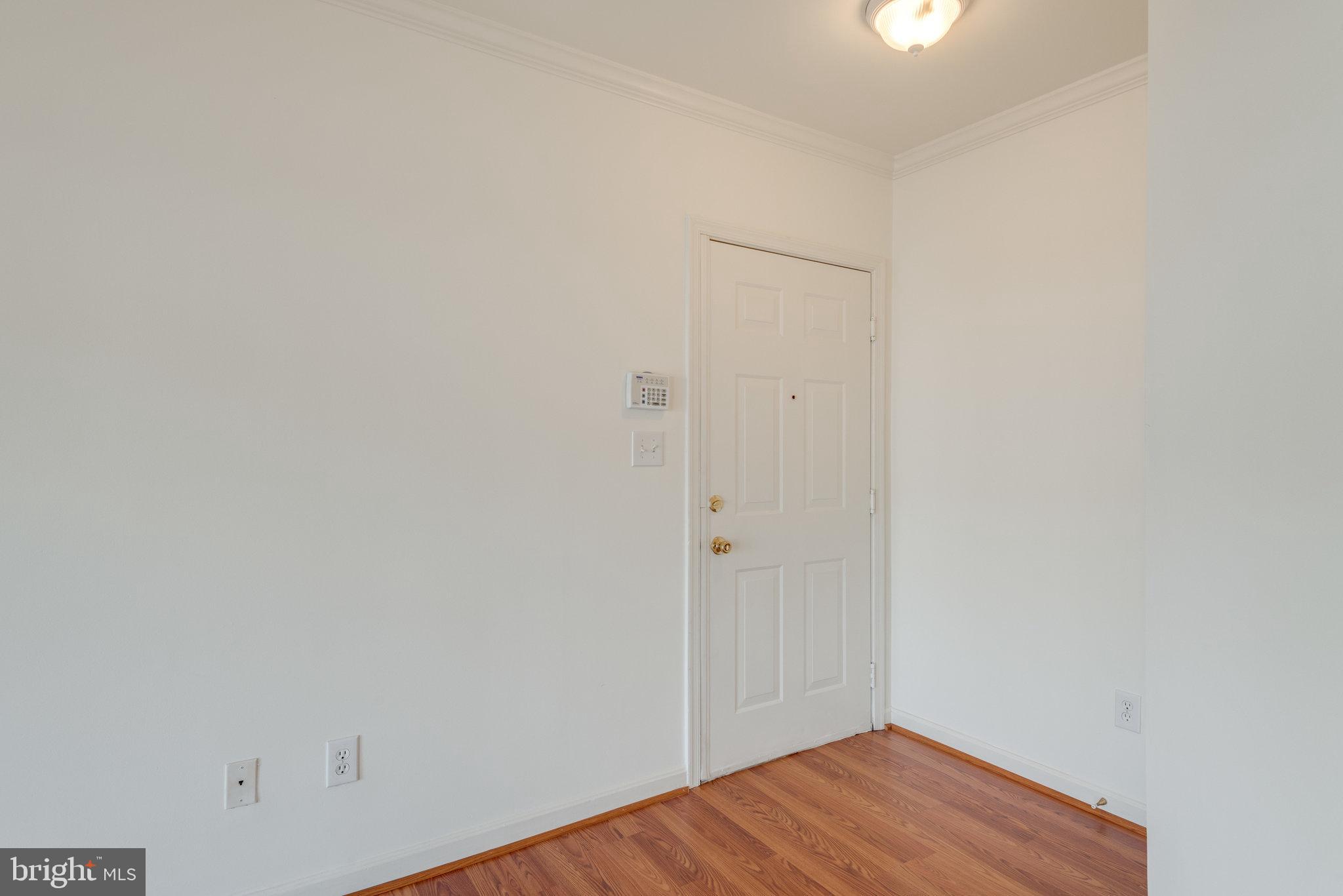 2489 Quick STREET Unit: 301