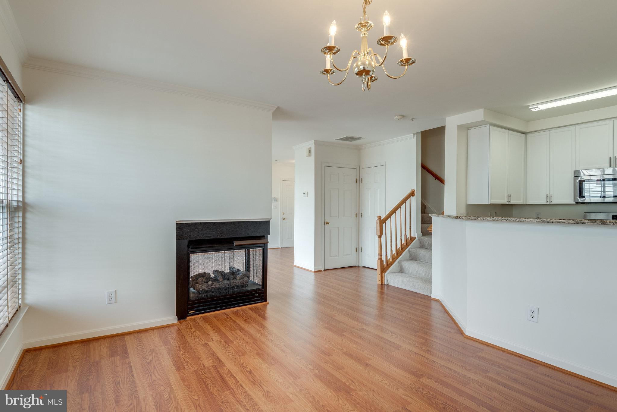 2489 Quick STREET Unit: 301