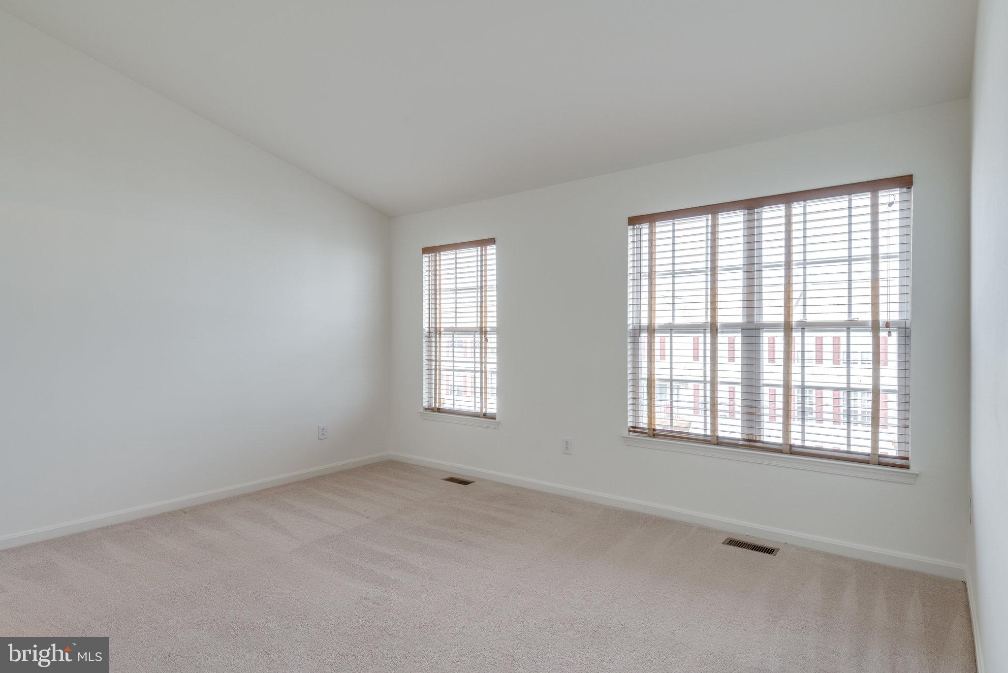 2489 Quick STREET Unit: 301
