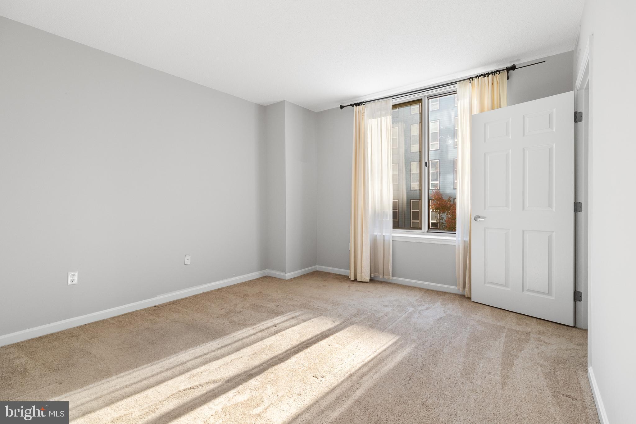 2726 Gallows Road Rd Unit: 209