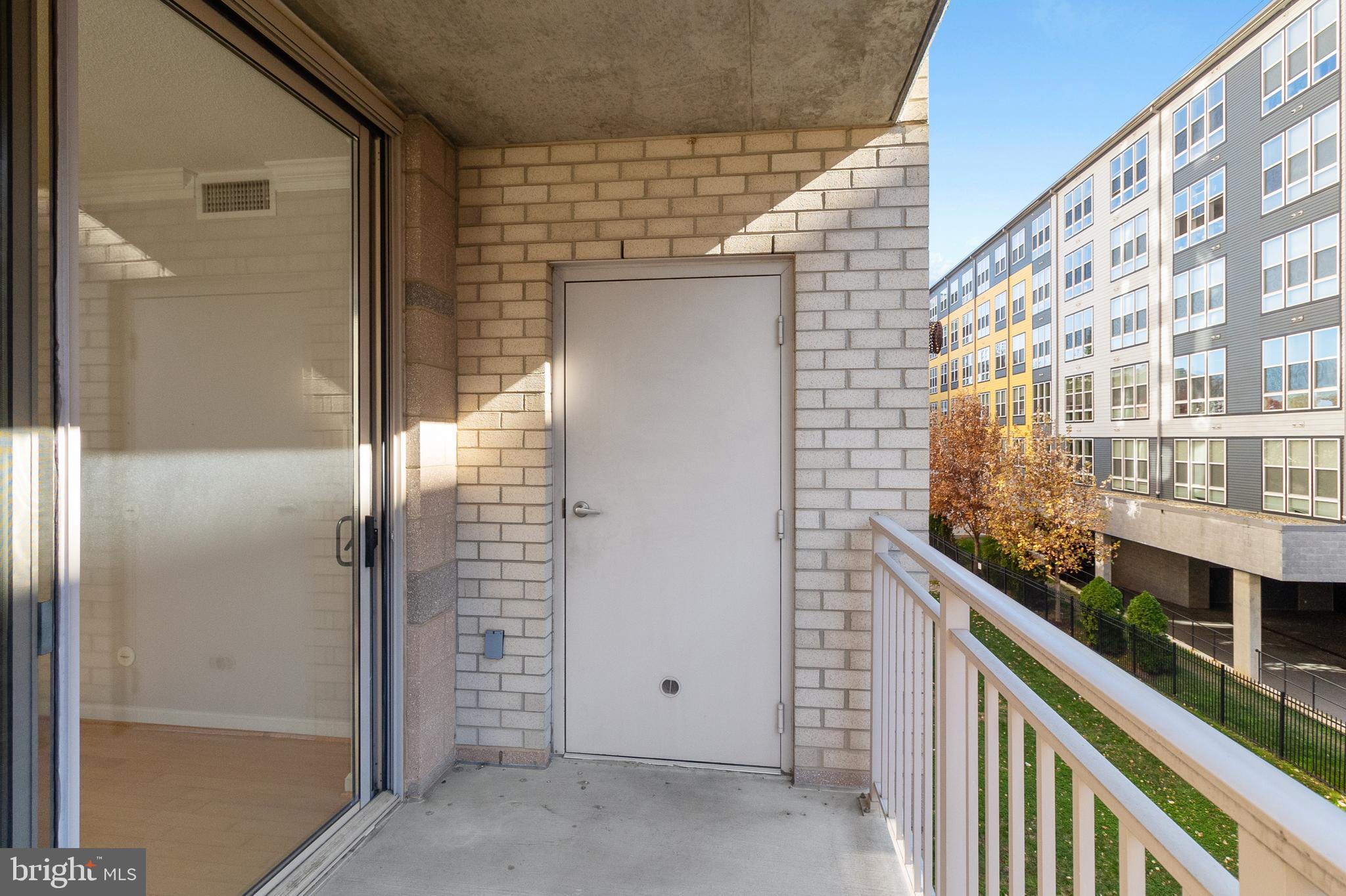 2726 Gallows Road Rd Unit: 209