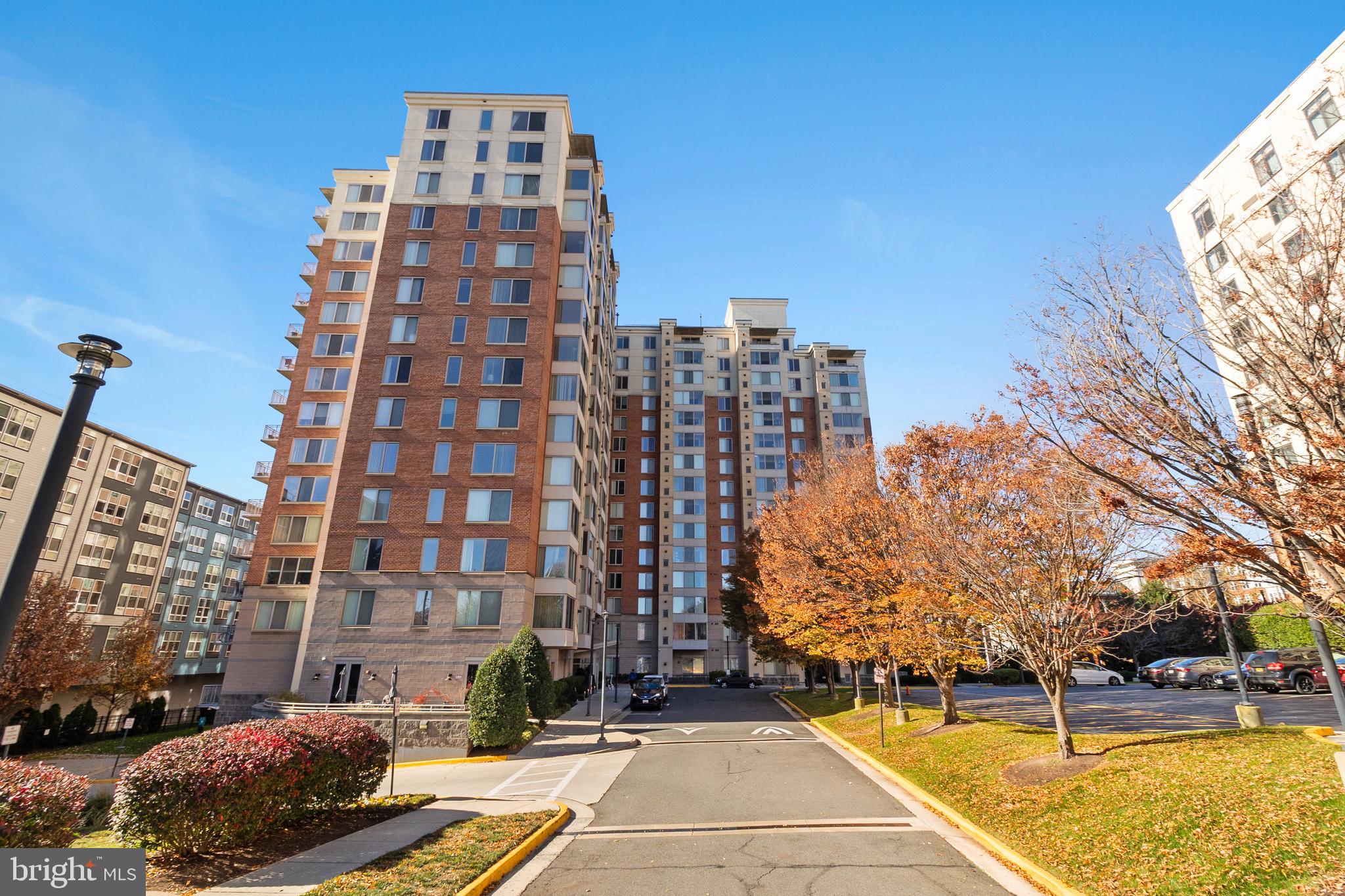 2726 Gallows Road Rd Unit: 209