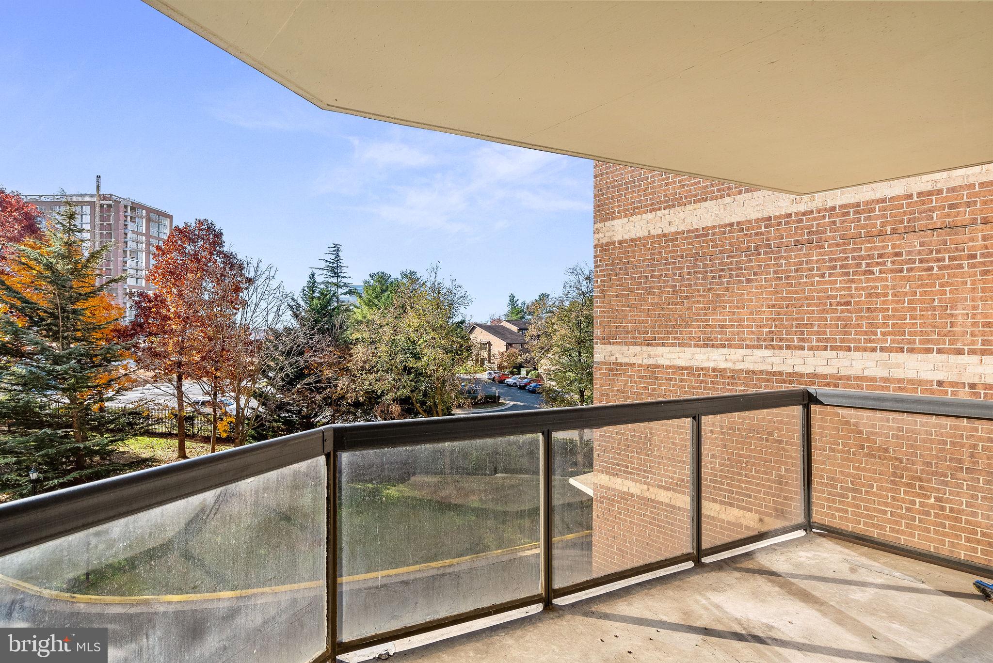 8360 Greensboro DRIVE Unit: 202