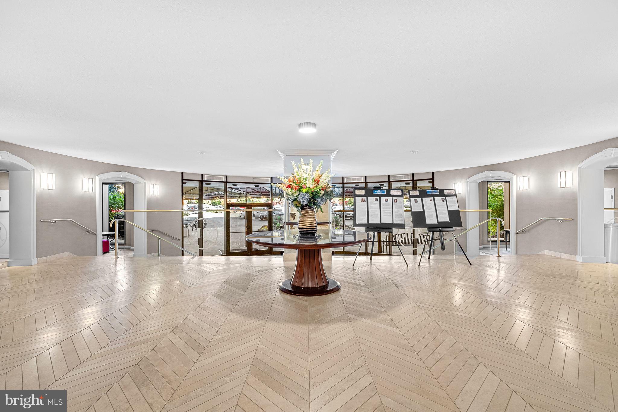 8360 Greensboro DRIVE Unit: 202