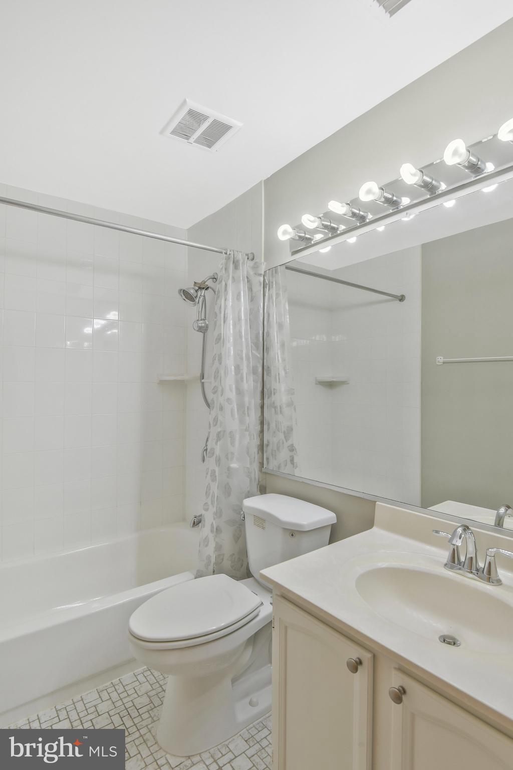 14177 Royal Oak LANE