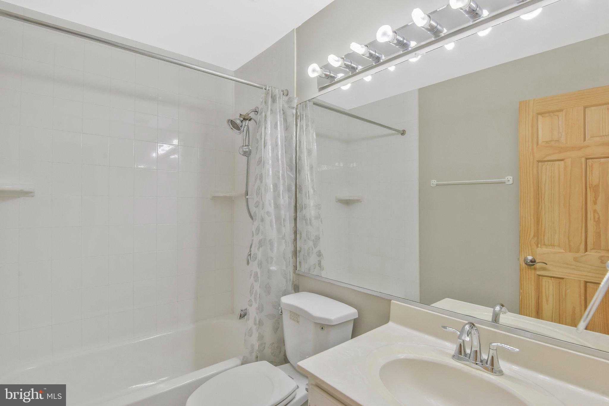 14177 Royal Oak LANE